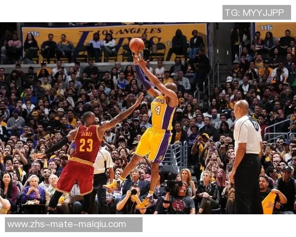 十号篮球明星的传奇故事与辉煌成就揭秘